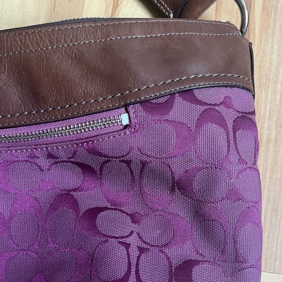 COACH Purple Monogram hobo purse - Picture 2 of 4